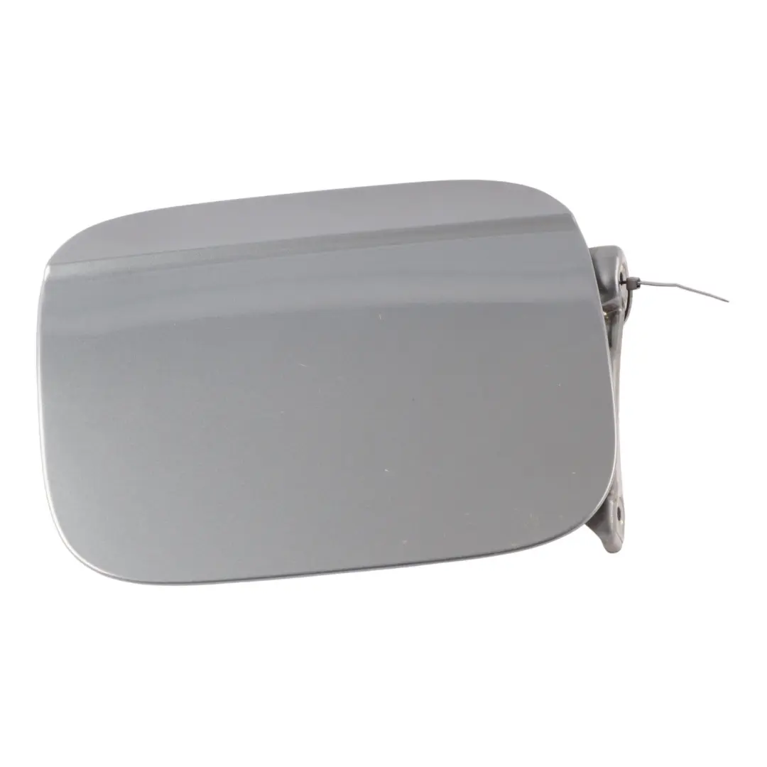 Couvercle Trappe Réservoir Gris Dauphin Métallisé – X7Z pour Audi A4 B7 à propos du numéro de pièce 8E0809905E Audi A4 B7 Couvercle Trappe Réservoir Gris Dauphin Métallisé – X7Z - SKU 8E0809905E-DGM - Numéro de pièce 8E0809905E