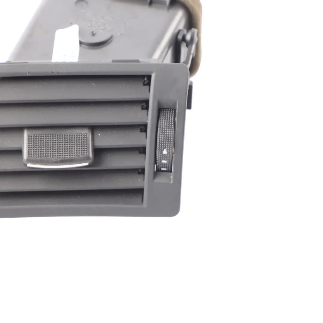 Fresh Air Front Dashboard Dash Grille Left N/S to Audi A4 B6 B7 with Part number 8E0820901F Audi A4 B6 B7 Fresh Air Front Dashboard Dash Grille Left N/S - SKU 8E0820901F - Part number 8E0820901F