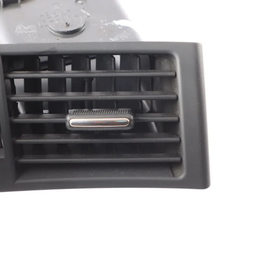 Fresh Air Rejilla Delantera Del Salpicadero Derecha para Audi A4 B6 B7 con número de pieza 8E0820902F Audi A4 B6 B7 Fresh Air Rejilla Delantera Del Salpicadero Derecha - SKU 8E0820902F - Número de pieza 8E0820902F