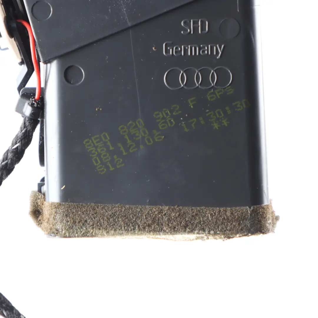 Fresca Frontale Cruscotto Griglia Destra per Audi A4 B6 B7 Aria con numero di parte 8E0820902F Audi A4 B6 B7 Aria Fresca Frontale Cruscotto Griglia Destra - SKU 8E0820902F - Numero di parte 8E0820902F