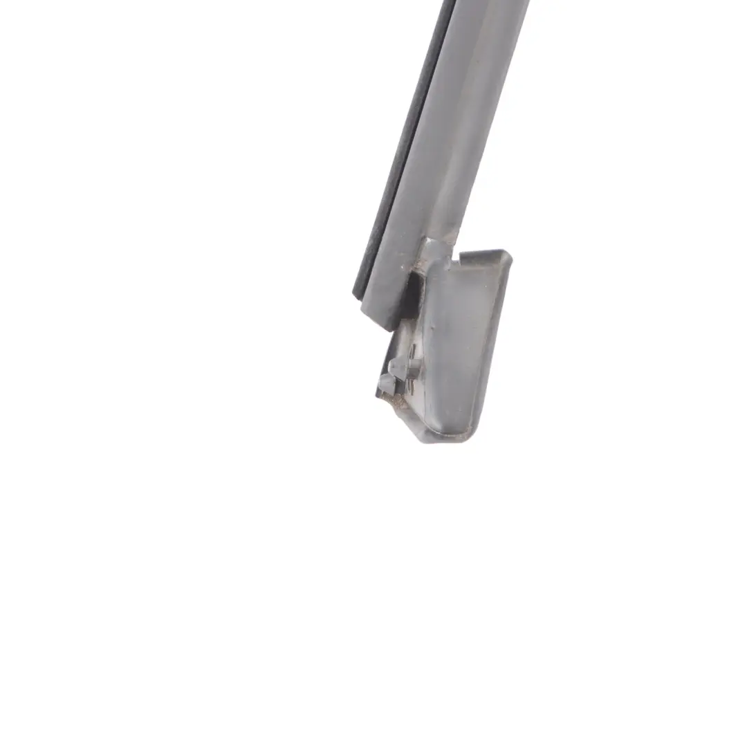 Porta Finestra Guida Guarnizione In Gomma Anteriore Sinistra per Audi A4 B7 8E con numero di parte 8E0837439AL Audi A4 B7 8E Porta Finestra Guida Guarnizione In Gomma Anteriore Sinistra - SKU 8E0837439AL - Numero di parte 8E0837439AL