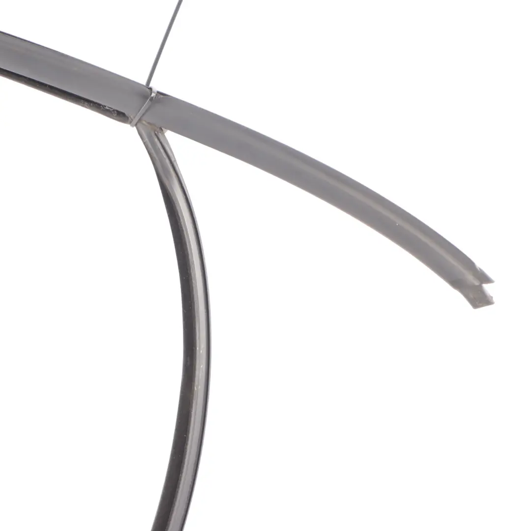 Joint De Guide De Vitre De Porte Avant Droite 8E0837439AL pour Audi A4 B7 8E à propos du numéro de pièce 8E0837440AL Audi A4 B7 8E Joint De Guide De Vitre De Porte Avant Droite 8E0837439AL - SKU 8E0837440AL - Numéro de pièce 8E0837440AL