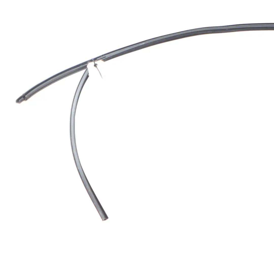 Audi A4 B7 8E Joint De Guide De Vitre De Porte Avant Droite 8E0837439AL - SKU 8E0837440AL - Numéro de pièce 8E0837440AL