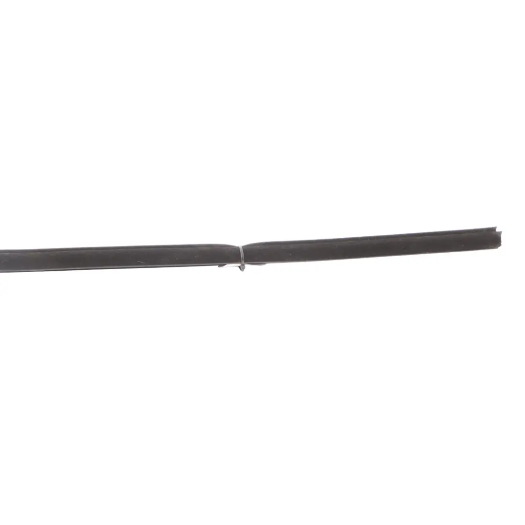 Audi Q3 8U Joint De Porte Intérieure De Fenêtre Avant Droite - SKU 8E0837480G - Numéro de pièce 8E0837480G