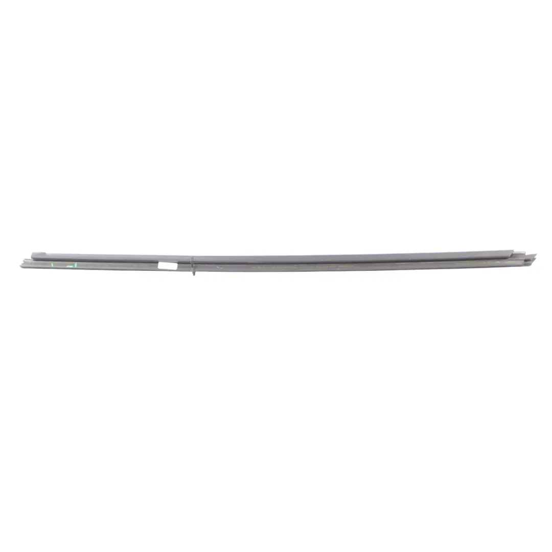 Audi Q3 8U Porta Finestra Canale Guarnizione Striscia Copertura Anteriore Destra - SKU 8E0837480G - Numero di parte 8E0837480G