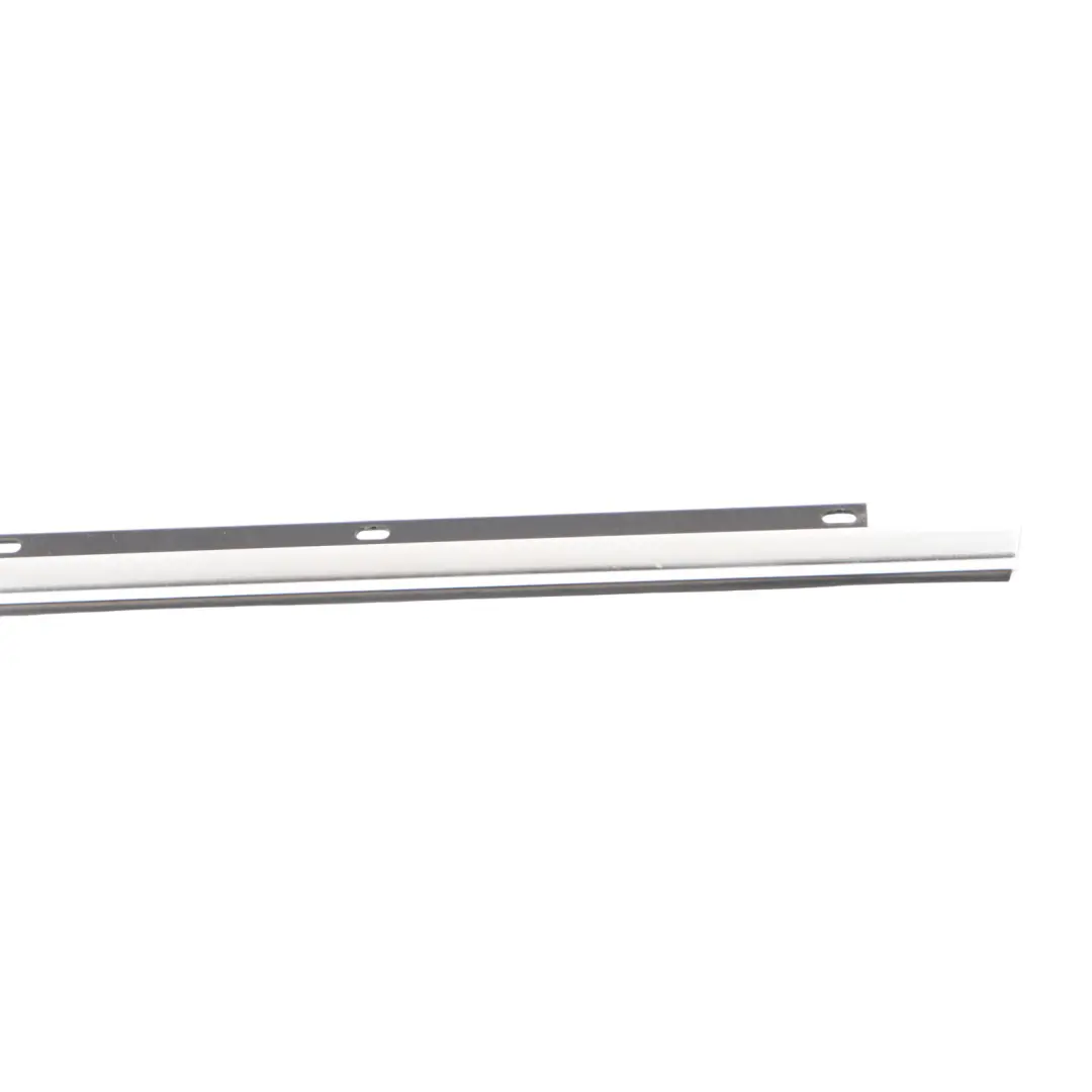 Audi A4 B7 Joint D'Étanchéité De Seuil De Porte Arrière Gauche - SKU 8E0853763G - Numéro de pièce 8E0853763G