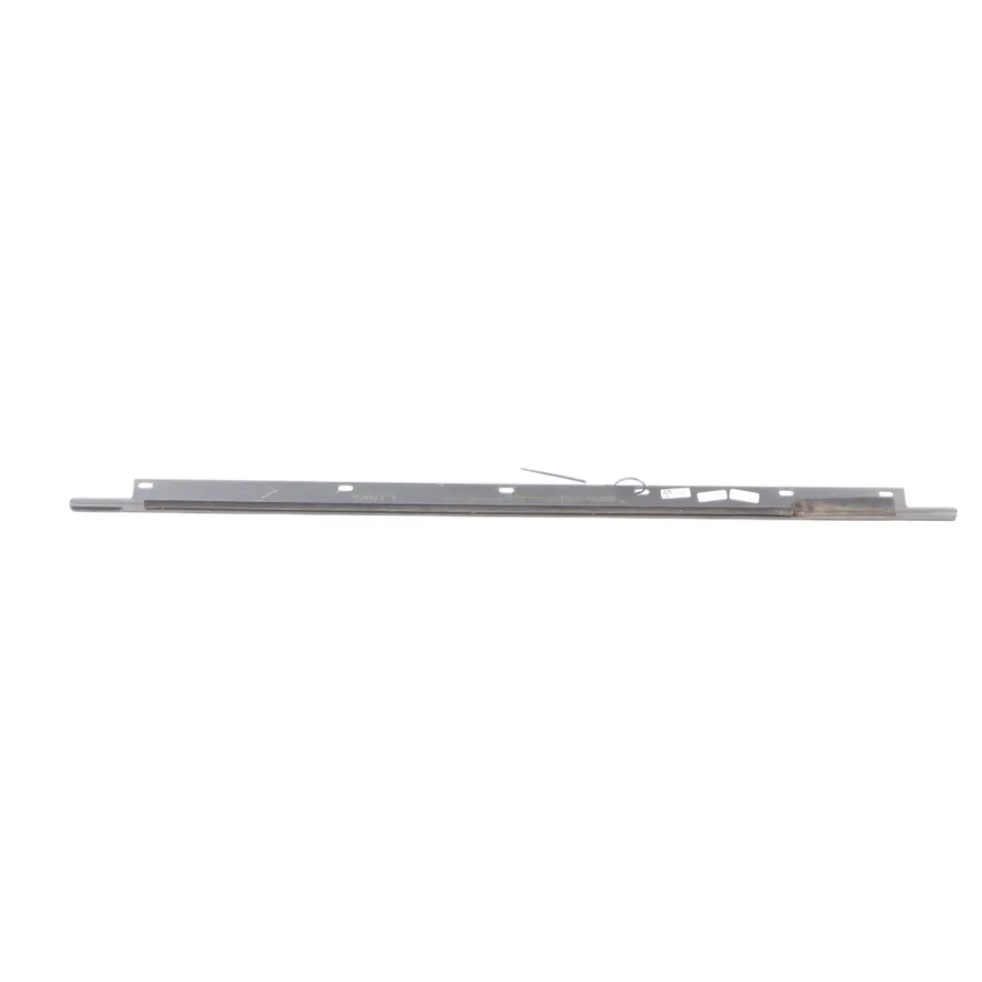 Audi A4 B7 Puerta Trasera Externa Sill Junta Burlete Sello Izquierdo - SKU 8E0853763G - Número de pieza 8E0853763G