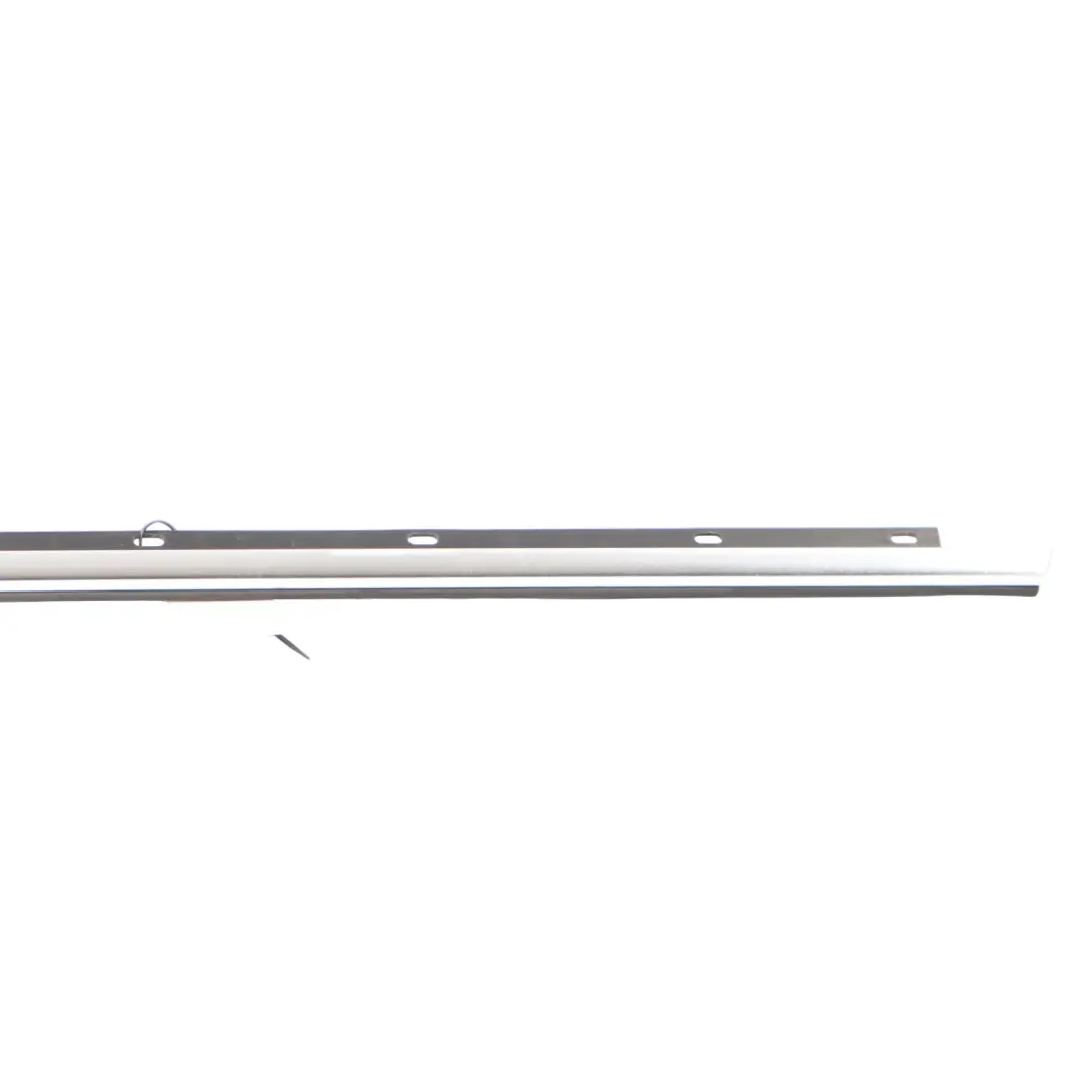 Audi A4 B7 Porta Finestra Striscia Copertura Posteriore Destra - SKU 8E0853764G - Numero di parte 8E0853764G