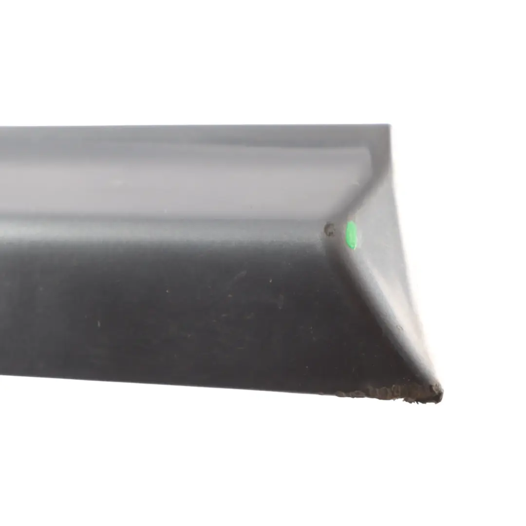 Audi A4 B7 Listwa Ozdobna Drzwi Przód Lewo Szara - SKU 8E0853959C-DGM - Numer Części 8E0853959C