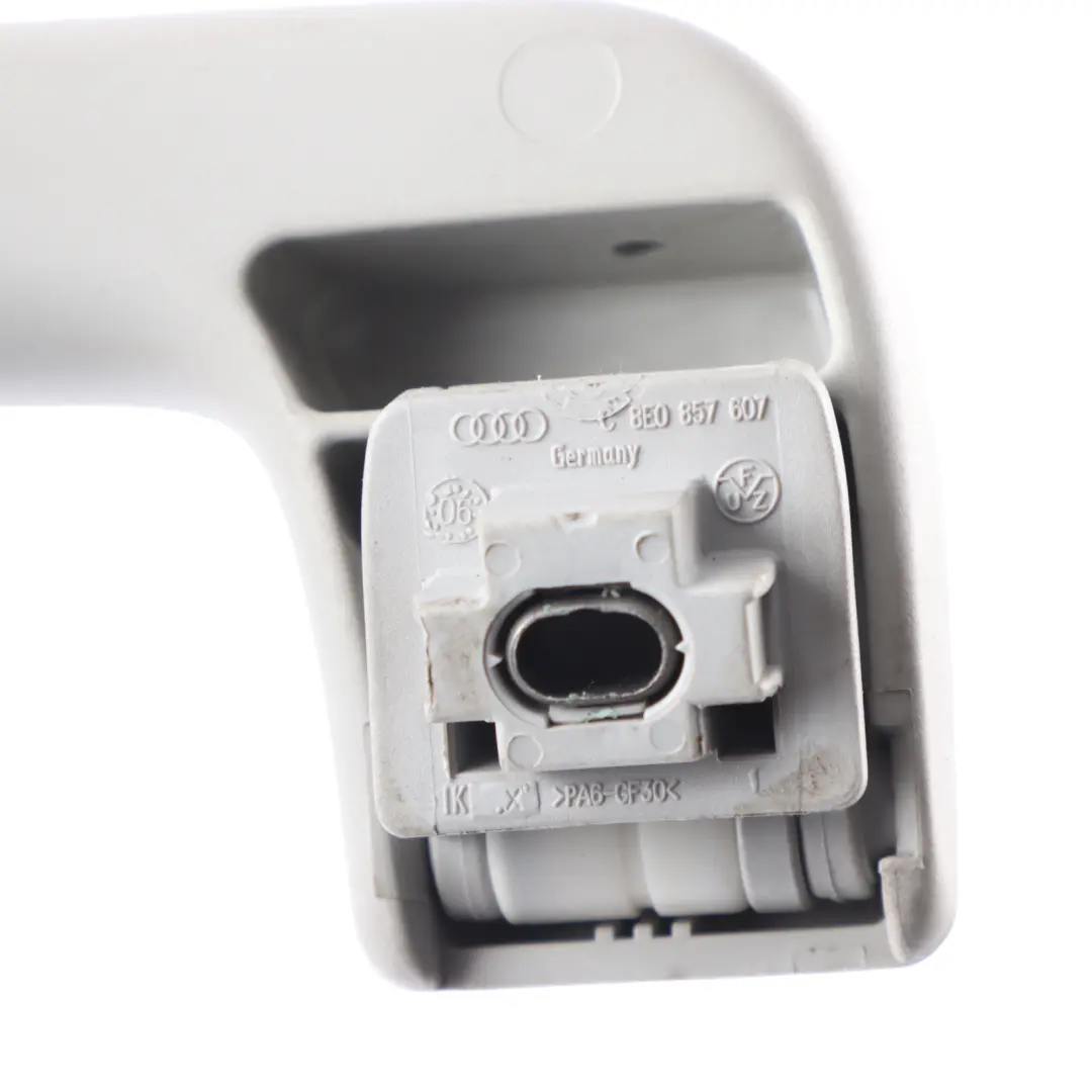 Interieur Dachhaltegriff Vorne Links Rechts für Audi A4 B7 8E mit Teilenummer 8E0857607C Audi A4 B7 8E Interieur Dachhaltegriff Vorne Links Rechts - SKU 8E0857607C - Teilenummer 8E0857607C