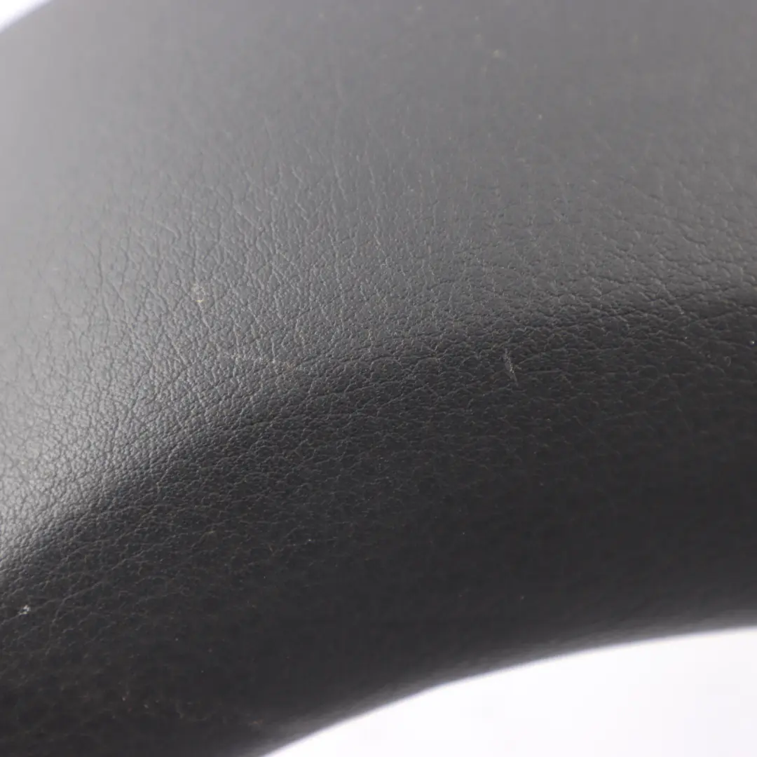 Reposabrazos Trasero Izquierdo Soul Negro para Audi A4 B7 8E con número de pieza 8E0867373 Audi A4 B7 8E Reposabrazos Trasero Izquierdo Soul Negro - SKU 8E0867373 - Número de pieza 8E0867373