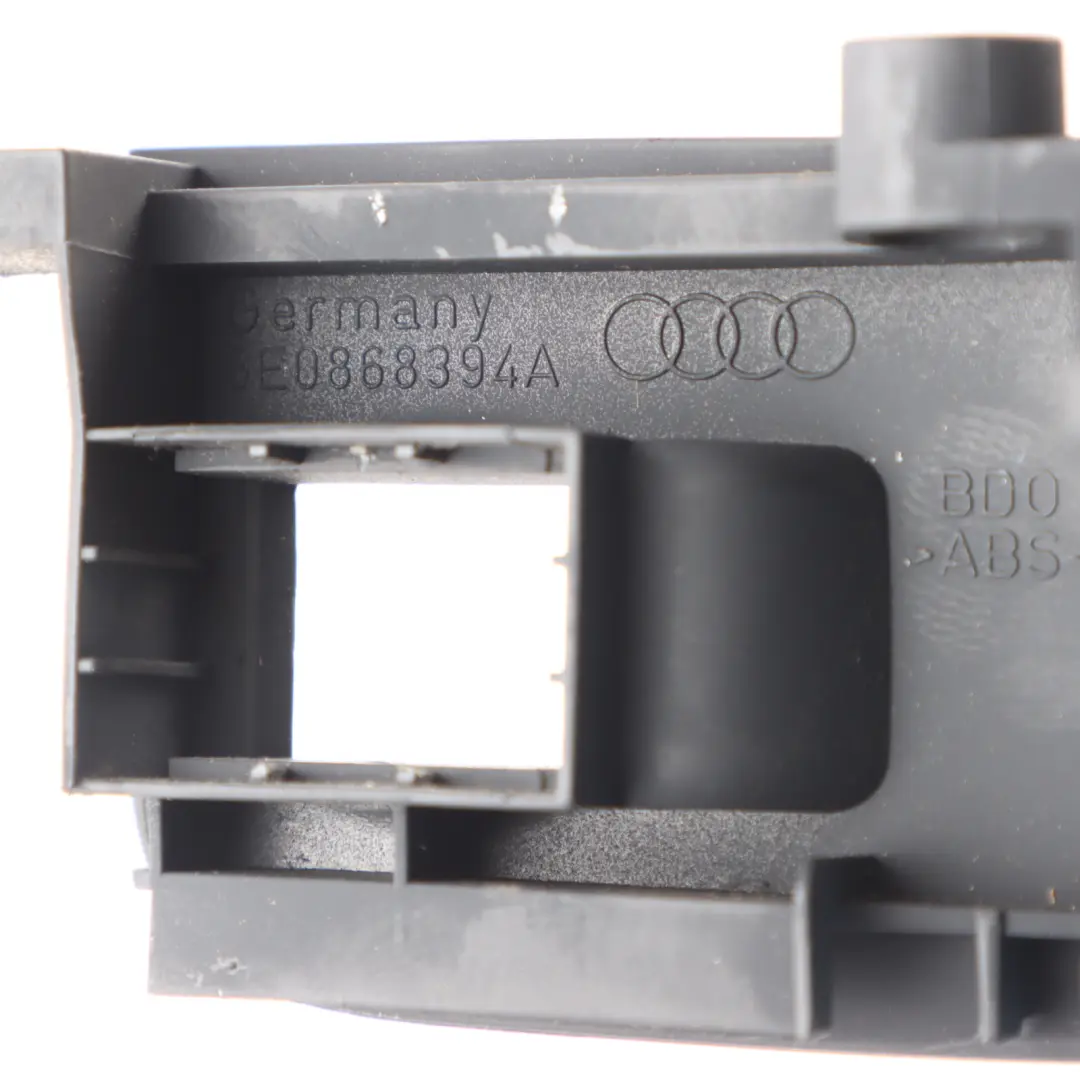 Poignée Porte Commutateur Garniture Arrière Droite 8E0868394 pour Audi A4 B7 à propos du numéro de pièce 8E0868394A Audi A4 B7 Poignée Porte Commutateur Garniture Arrière Droite 8E0868394 - SKU 8E0868394A - Numéro de pièce 8E0868394A