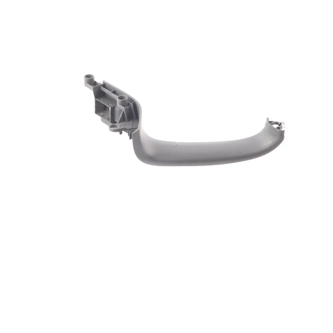 Tylna Prawa Maskownica Klamki Boczka Drzwi 8E0868394 do Audi A4 B7 o numerze 8E0868394A Audi A4 B7 Tylna Prawa Maskownica Klamki Boczka Drzwi 8E0868394 - SKU 8E0868394A - Numer Części 8E0868394A