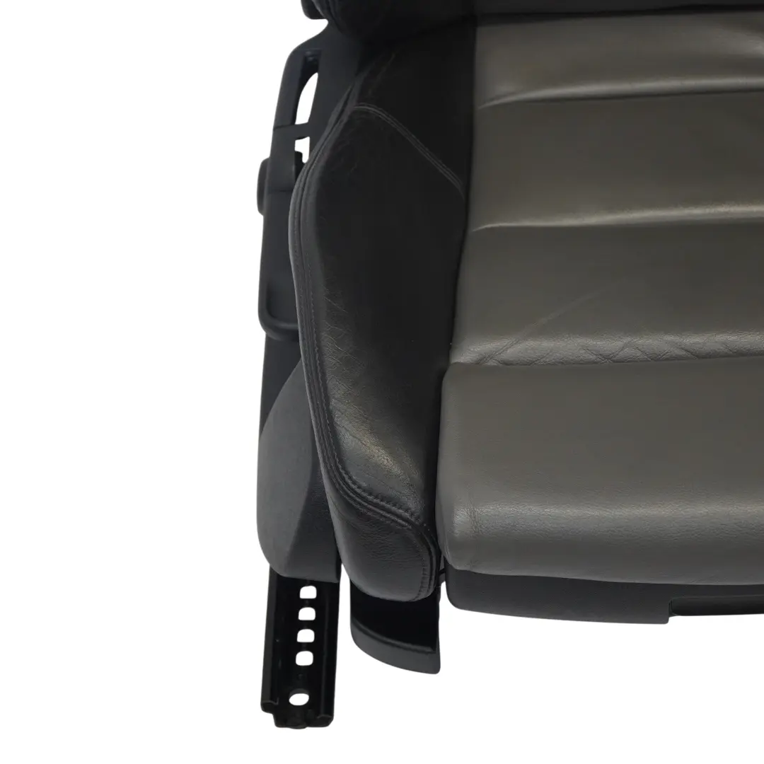Fotel Sport Prawy Przód Skórzany Achat Soul do Audi A4 B7 8E o numerze 8E0881806AN Audi A4 B7 8E Fotel Sport Prawy Przód Skórzany Achat Soul - SKU 8E0881806AN-1 - Numer Części 8E0881806AN