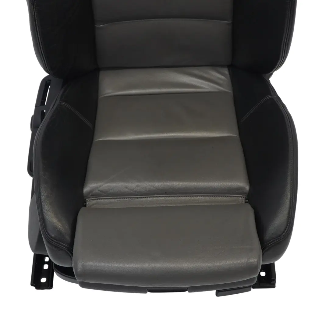 Sportsitze Vorne Rechts Innenausstattung Leder Achat Soul für Audi A4 B7 8E mit Teilenummer 8E0881806AN Audi A4 B7 8E Sportsitze Vorne Rechts Innenausstattung Leder Achat Soul - SKU 8E0881806AN-1 - Teilenummer 8E0881806AN