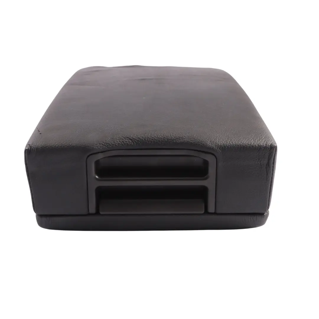 Apoyabrazos Trasero De Cuero Soul Negro para Audi A4 B7 con número de pieza 8E0885081P Audi A4 B7 Apoyabrazos Trasero De Cuero Soul Negro - SKU 8E0885081P - Número de pieza 8E0885081P