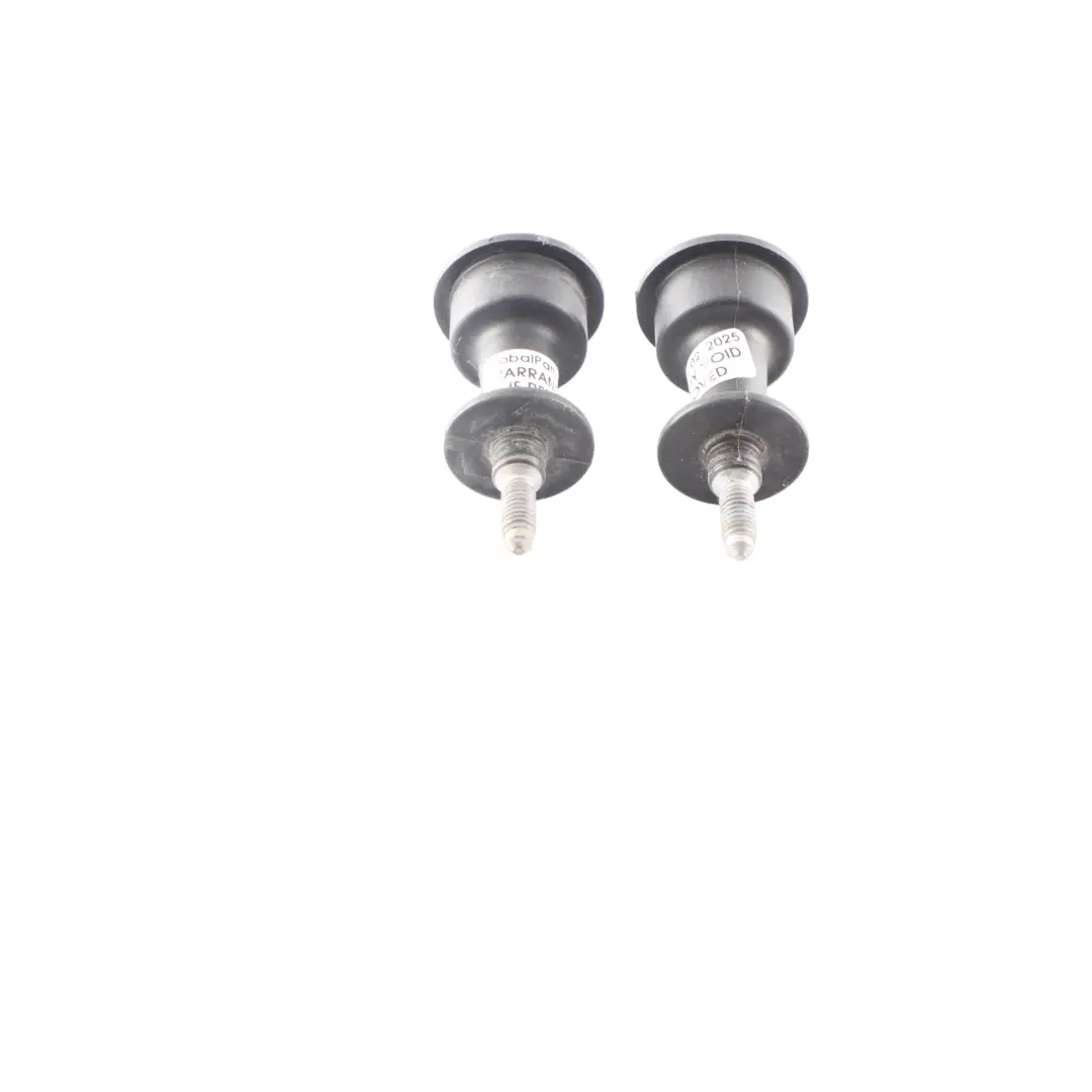 Boulon Fixation Feu Arrière Paire pour Audi A4 B7 à propos du numéro de pièce 8E0945246 Audi A4 B7 Boulon Fixation Feu Arrière Paire - SKU 8E0945246 - Numéro de pièce 8E0945246