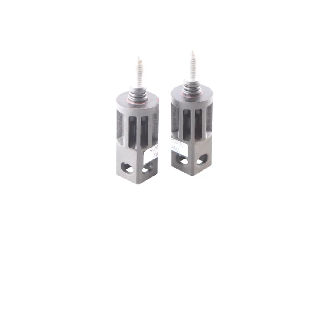 Dado Bullone Fissaggio Montaggio Fanale Posteriore per Audi A3 8V A4 B8 con numero di parte 8E0945246A Audi A3 8V A4 B8 Dado Bullone Fissaggio Montaggio Fanale Posteriore - SKU 8E0945246A-1 - Numero di parte 8E0945246A