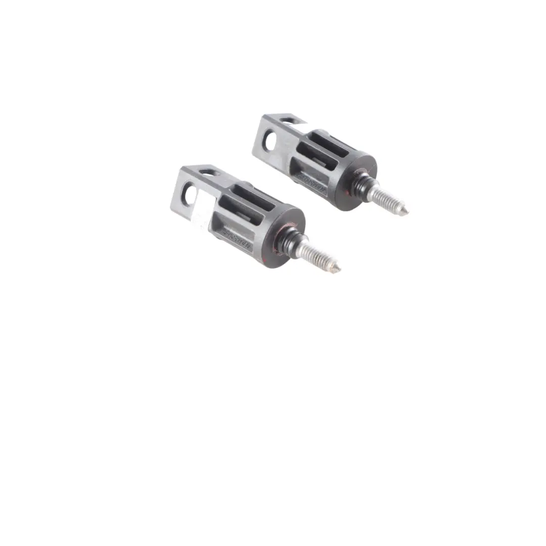 Audi A3 8V A4 B8 Dado Bullone Fissaggio Montaggio Fanale Posteriore - SKU 8E0945246A-1 - Numero di parte 8E0945246A