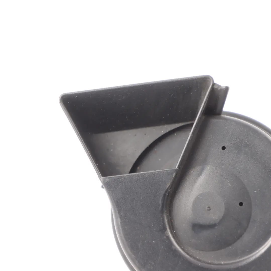 Front Low Tone Horn Fanfare Siren Alarm Signal to Audi A4 B7 with Part number 8E0951221A Audi A4 B7 Front Low Tone Horn Fanfare Siren Alarm Signal - SKU 8E0951221A - Part number 8E0951221A