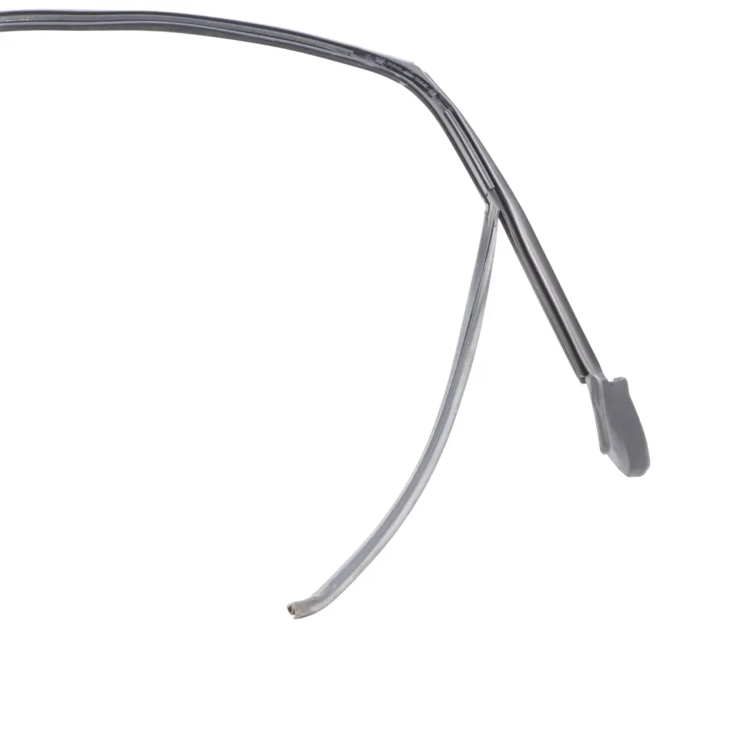 Joint Étanchéité Caoutchouc Vitre Porte Arrière Droite pour Audi A4 B7 8E à propos du numéro de pièce 8E5839440AG Audi A4 B7 8E Joint Étanchéité Caoutchouc Vitre Porte Arrière Droite - SKU 8E5839440AG - Numéro de pièce 8E5839440AG