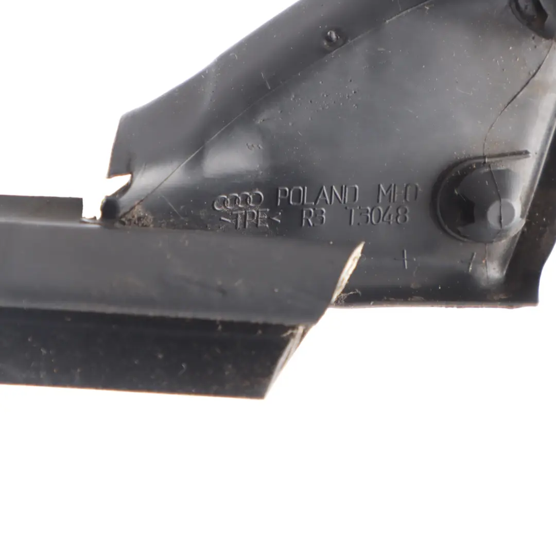 Porta Finestra Guida Guarnizione Gomma Posteriore Destra per Audi A4 B7 con numero di parte 8E5839440AG Audi A4 B7 Porta Finestra Guida Guarnizione Gomma Posteriore Destra - SKU 8E5839440AG - Numero di parte 8E5839440AG