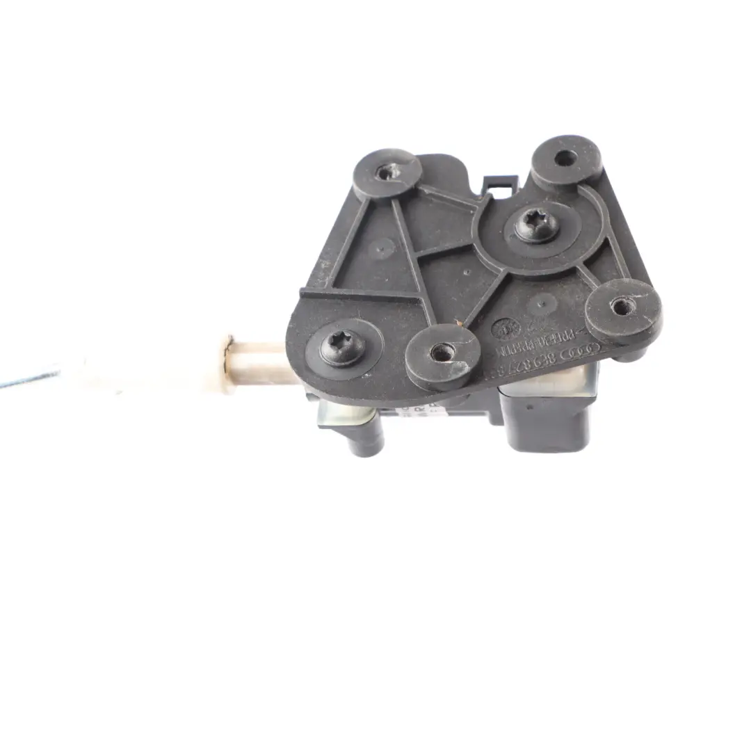 Audi S3 8P Attuatore chiusura inferiore portellone bagagliaio - SKU 8E9827833 - Numero di parte 8E9827833