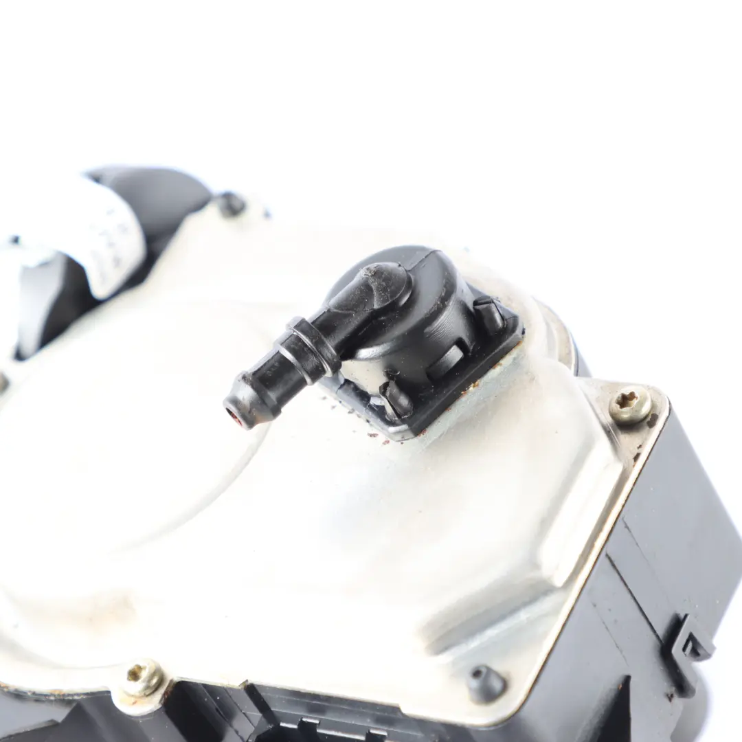 Audi A4 B7 Q7 4L Rear Windscreen Window Tail Wiper Motor - SKU 8E9955711D - Part number 8E9955711D