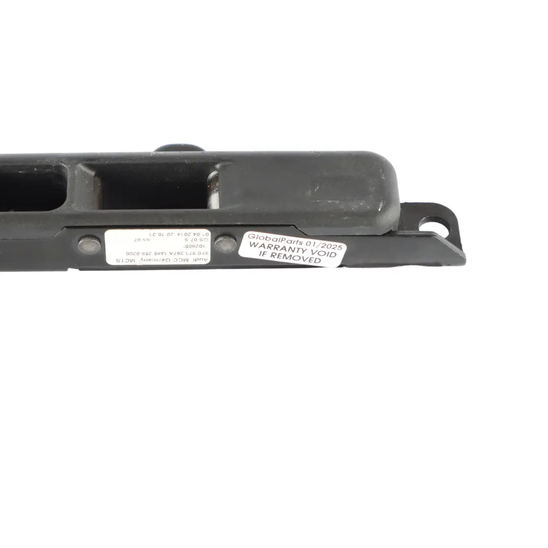 8F Cabriolet Elemento Di Chiusura Del Tetto A Sinistra per Audi A5 con numero di parte 8F0871397A Audi A5 8F Cabriolet Elemento Di Chiusura Del Tetto A Sinistra - SKU 8F0871397A - Numero di parte 8F0871397A