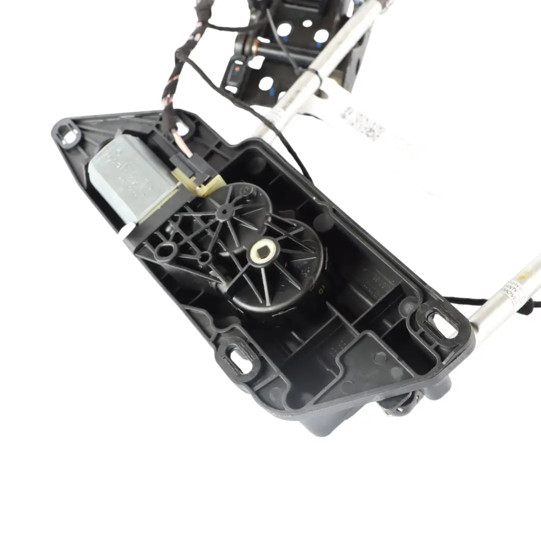 8F Cabriolet Hood Roof Release Motor Latch Catch to Audi A5 with Part number 8F0871499 Audi A5 8F Cabriolet Hood Roof Release Motor Latch Catch - SKU 8F0871499 - Part number 8F0871499