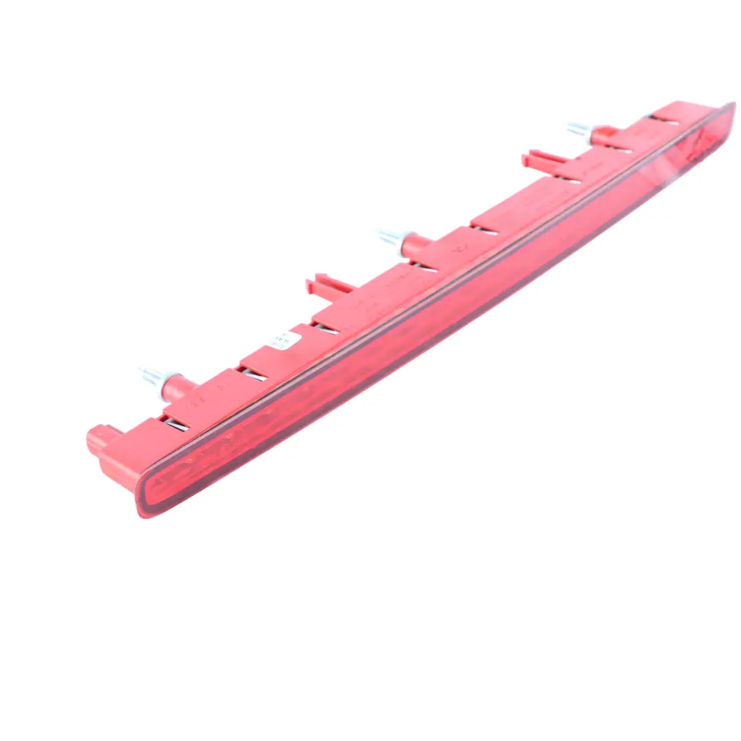 8F Cabrio Portellone Posteriore Centro Terzo Stop per Audi A5 con numero di parte 8F0945097 Audi A5 8F Cabrio Portellone Posteriore Centro Terzo Stop - SKU 8F0945097 - Numero di parte 8F0945097