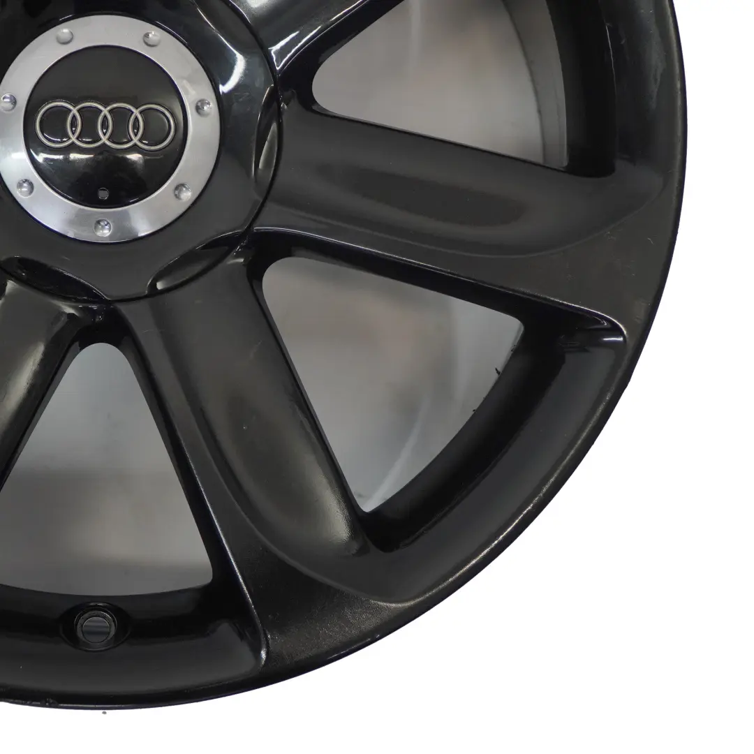 Mk2 8J Schwarz Leichtmetallfelge 18" ET:52 9J 7-Speiche für Audi TT mit Teilenummer 8J0601025AC Audi TT Mk2 8J Schwarz Leichtmetallfelge 18" ET:52 9J 7-Speiche - SKU 8J0601025AC-1 - Teilenummer 8J0601025AC