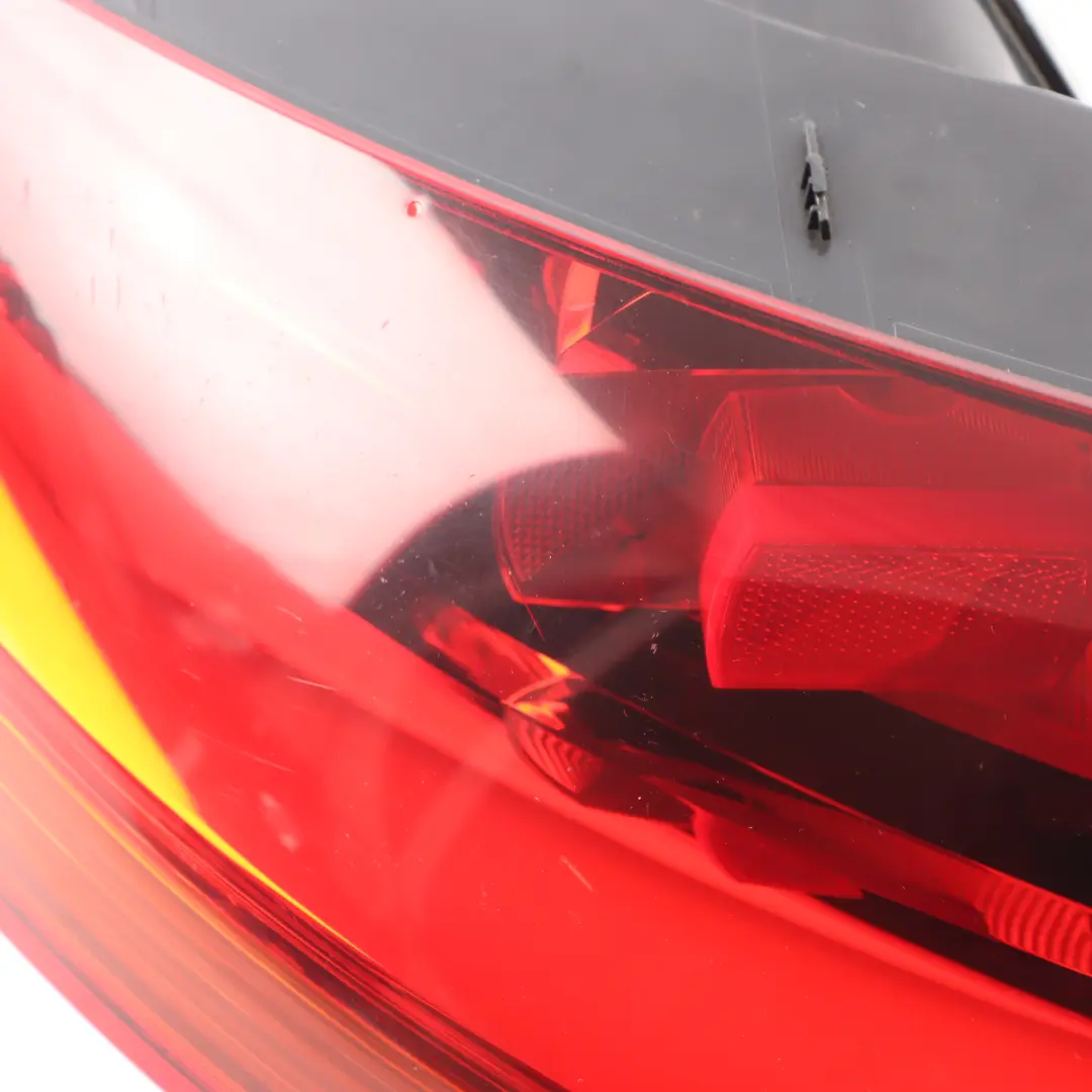 Audi TT 8J Lampa Światło Lewy Tył - SKU 8J0945095G - Numer Części 8J0945095G