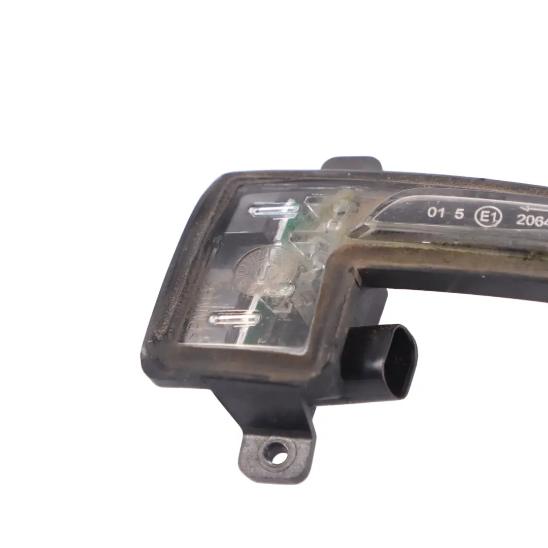 Links Außen Spiegel Blinker Repeater Marker für Audi TT 8J mit Teilenummer 8J0949101 Audi TT 8J Links Außen Spiegel Blinker Repeater Marker - SKU 8J0949101 - Teilenummer 8J0949101