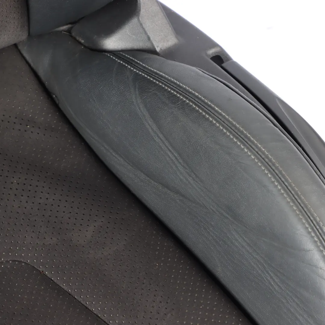 Coupé Siège Sport Avant Gauche S-Line Cuir Alcantara Noir Gris pour Audi TT 8J à propos du numéro de pièce 8J8881805AJ Audi TT 8J Coupé Siège Sport Avant Gauche S-Line Cuir Alcantara Noir Gris - SKU 8J8881805AJ - Numéro de pièce 8J8881805AJ