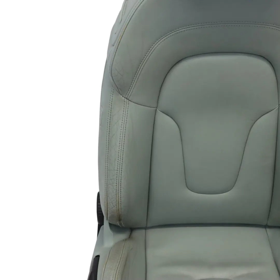Asiento deportivo delantero derecho Cuero Feinnappa Azul hielo para Audi TT 8J Coupe con número de pieza 8J8881806A Audi TT 8J Coupe Asiento deportivo delantero derecho Cuero Feinnappa Azul hielo - SKU 8J8881806A-1 - Número de pieza 8J8881806A