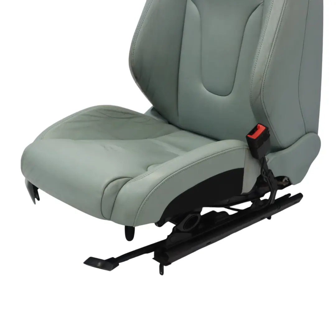 Audi TT 8J Coupe Asiento deportivo delantero derecho Cuero Feinnappa Azul hielo - SKU 8J8881806A-1 - Número de pieza 8J8881806A