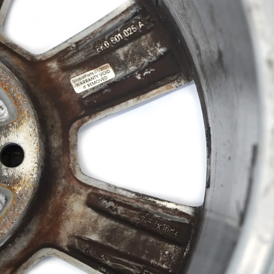Audi A4 B8 8K Argento Cerchio In Lega 16" ET:45 7,5J 7-Spoke - SKU 8K0601025A-1 - Numero di parte 8K0601025A