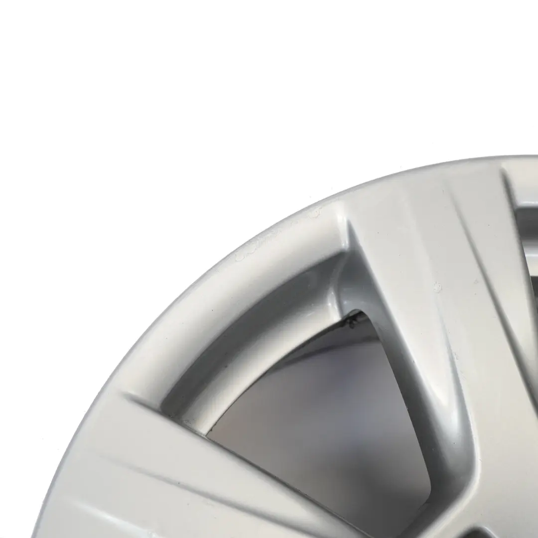 Audi A4 B8 8K Jante En Alliage Argenté 16" ET:45 7,5J 7 Branches - SKU 8K0601025A-2 - Numéro de pièce 8K0601025A