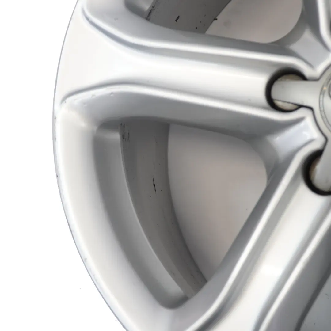 Audi A4 B8 8K Srebrna Felga Aluminiowa 17" ET:45 7,5J - SKU 8K0601025CE-2 - Numer Części 8K0601025CE