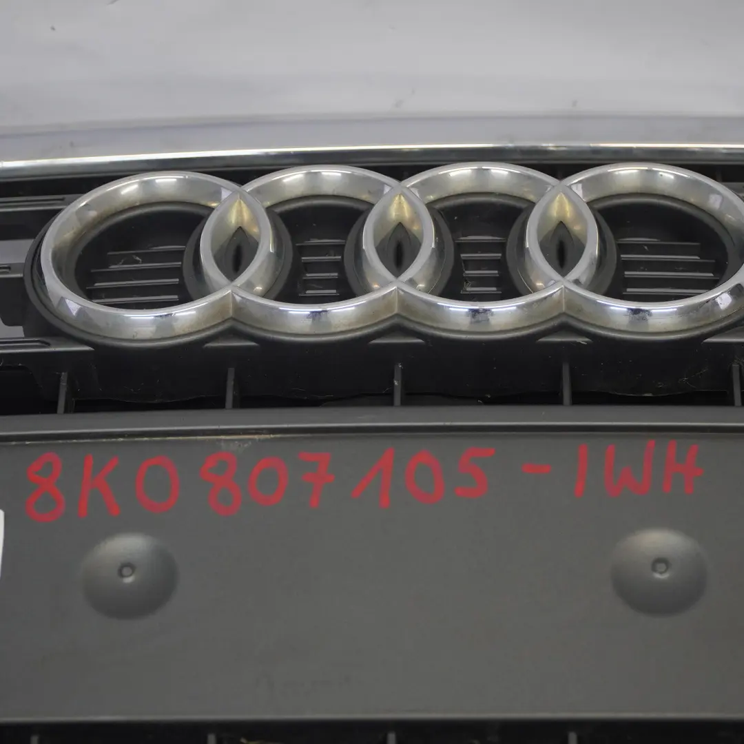 Przedni Zderzak Ibis White Biały - Y9C do Audi A4 B8 o numerze 8K0807105 Audi A4 B8 Przedni Zderzak Ibis White Biały - Y9C - SKU 8K0807105-IWH - Numer Części 8K0807105