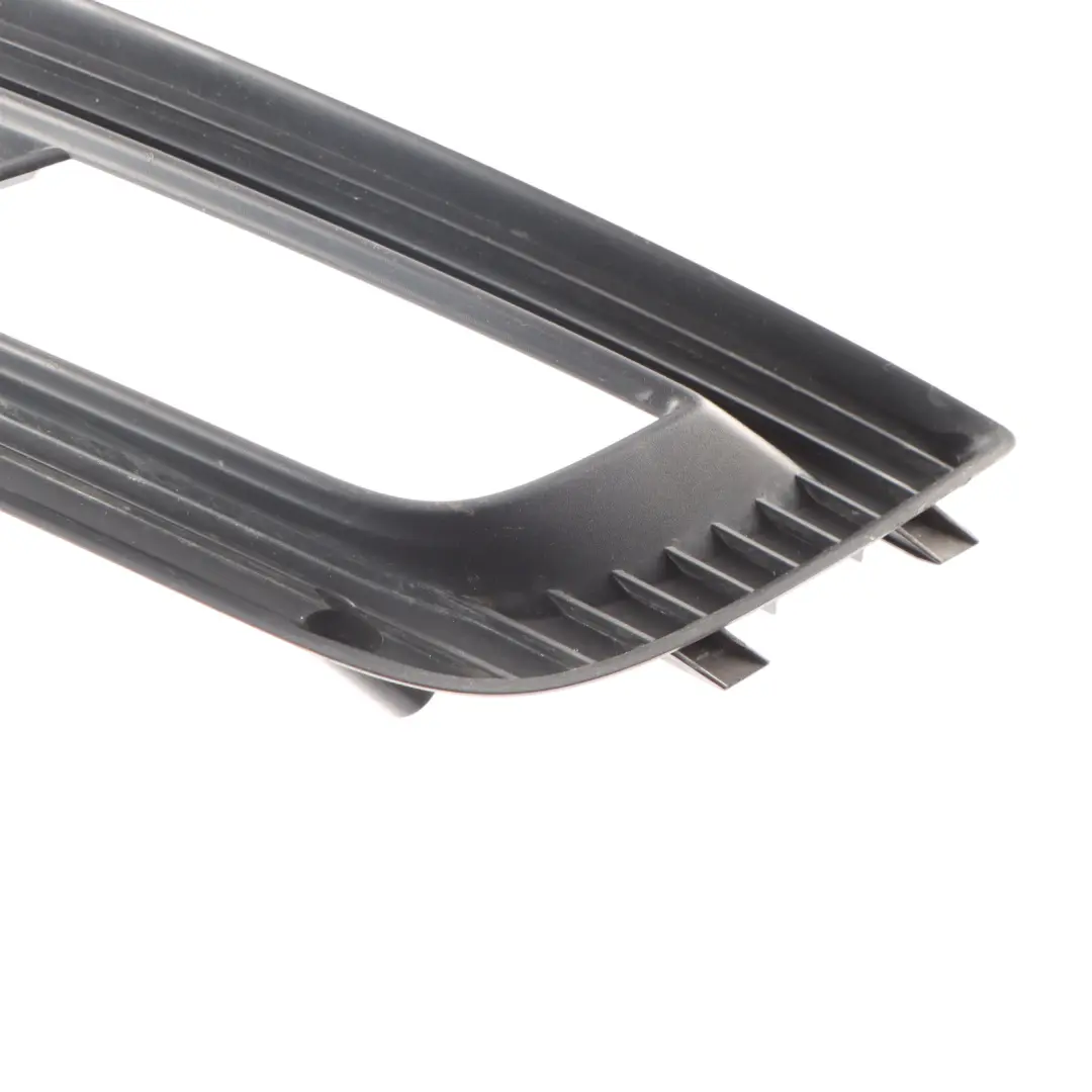 Front Bumper Centre Grille Chrome Right O/S to Audi A4 B8 with Part number 8K0807682K Audi A4 B8 Front Bumper Centre Grille Chrome Right O/S - SKU 8K0807682K - Part number 8K0807682K