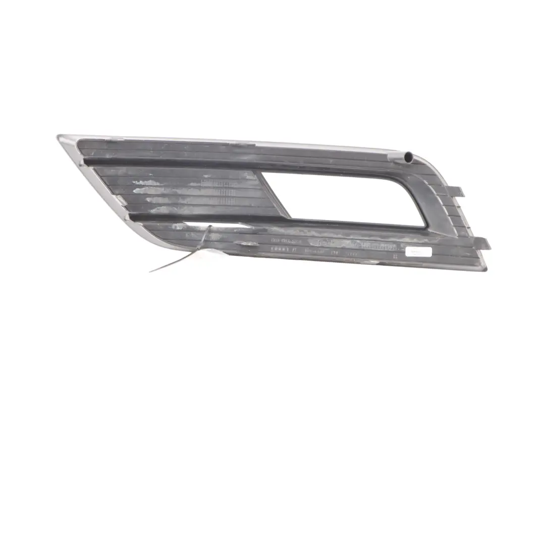 Front Bumper Centre Grille Chrome Right O/S to Audi A4 B8 with Part number 8K0807682K Audi A4 B8 Front Bumper Centre Grille Chrome Right O/S - SKU 8K0807682K - Part number 8K0807682K