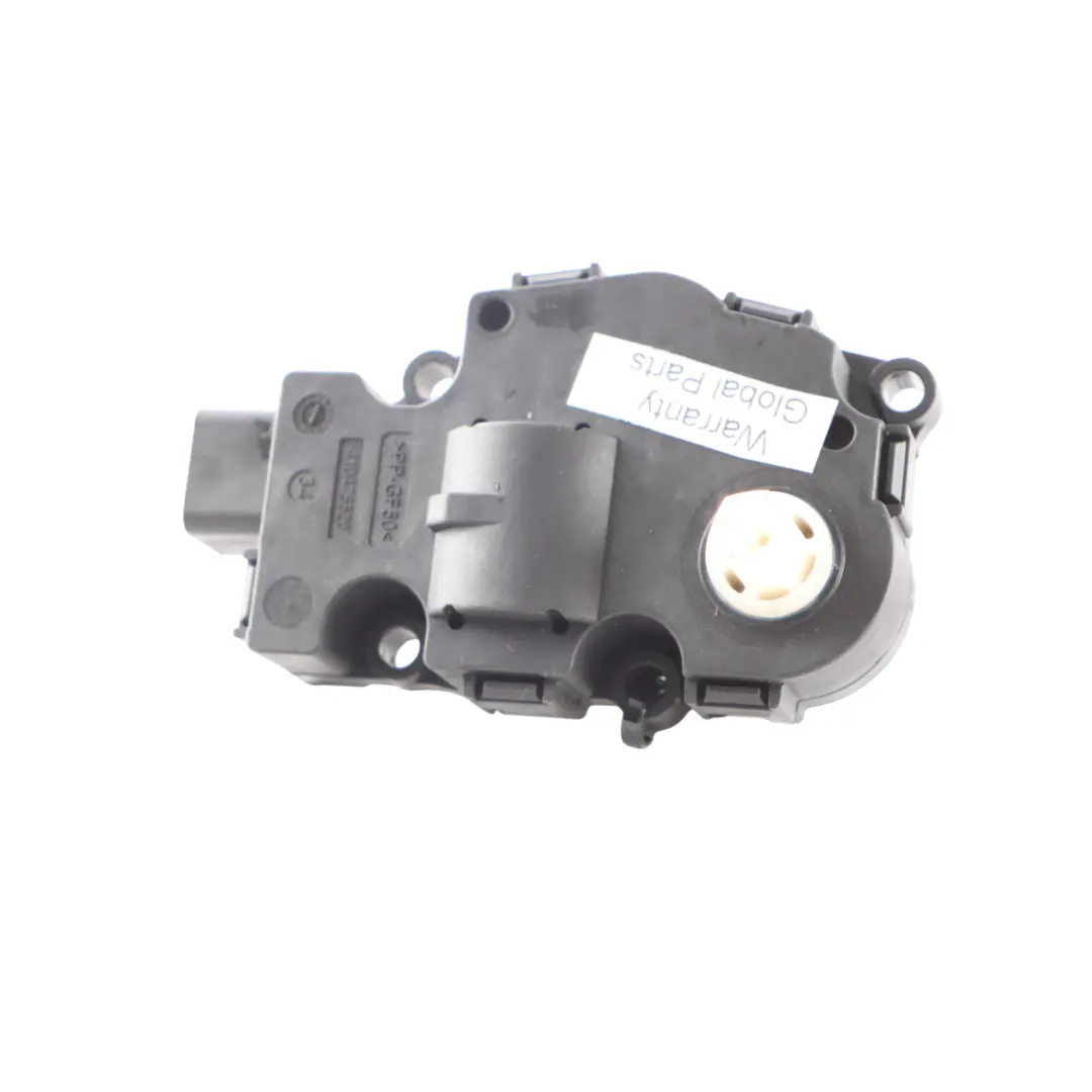 8K Silnik Nastawczy Klapy Nagrzewnicy do Audi A5 S5 8T A4 B8 o numerze 8K0820511C Audi A5 S5 8T A4 B8 8K Silnik Nastawczy Klapy Nagrzewnicy - SKU 8K0820511C - Numer Części 8K0820511C