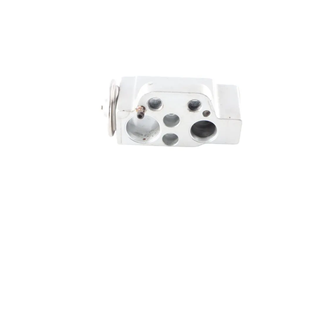 Valvola Espansione Aria Condizionata A/C per Audi A4 B8 S5 8T con numero di parte 8K0820679 Audi A4 B8 S5 8T Valvola Espansione Aria Condizionata A/C - SKU 8K0820679 - Numero di parte 8K0820679