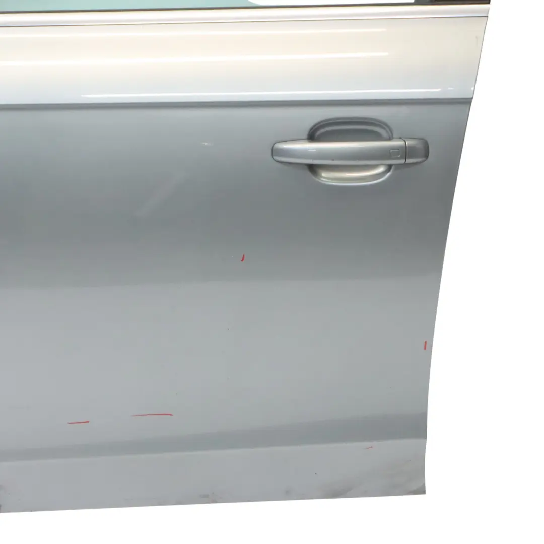 Puerta Delantera Izquierda Quartz Grey Metallic - Y7G para Audi A4 B8 con número de pieza 8K0831051J Audi A4 B8 Puerta Delantera Izquierda Quartz Grey Metallic - Y7G - SKU 8K0831051J-QGR - Número de pieza 8K0831051J