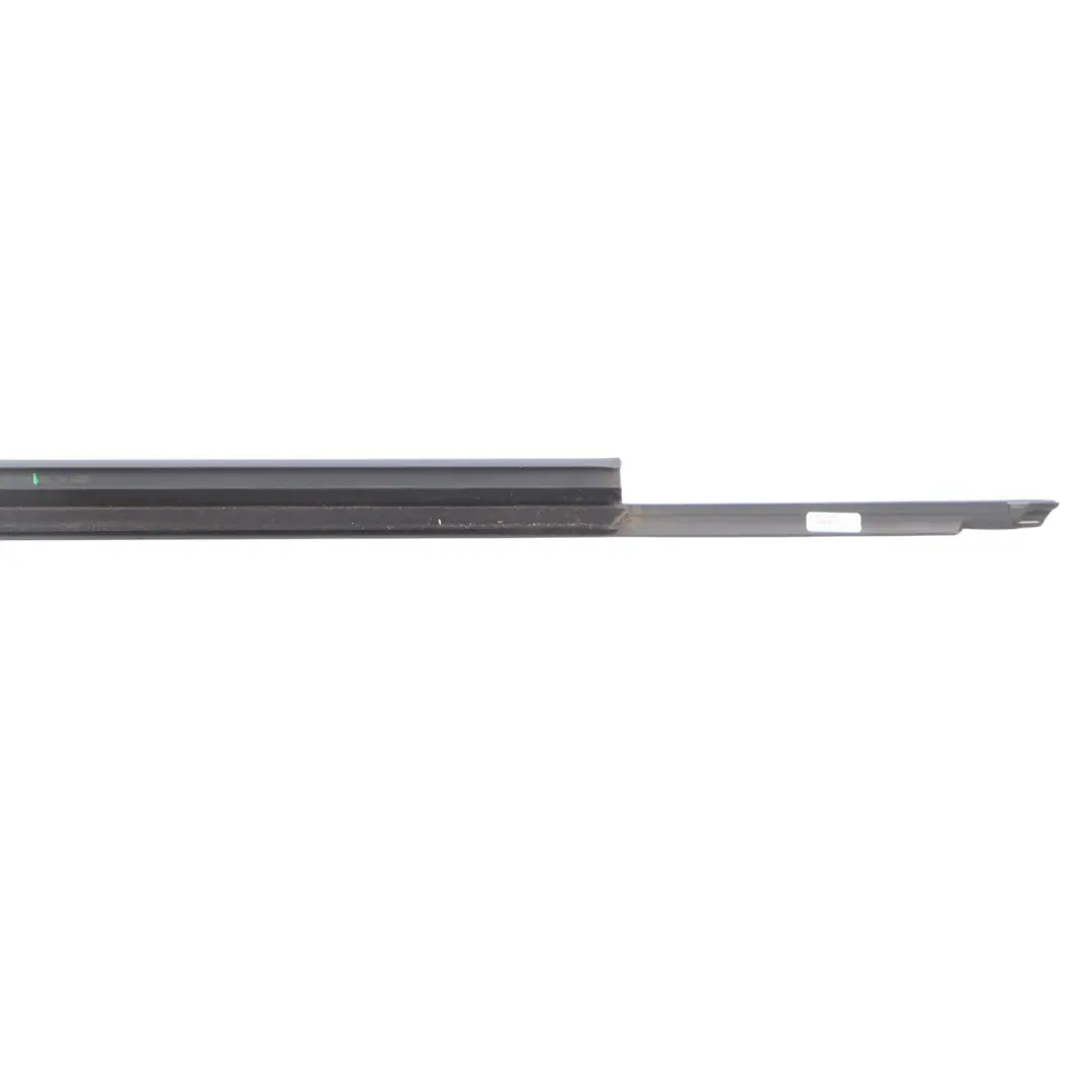  Joint De Moulure De Vitre Arrière Gauche Pour Audi A4 B8 - SKU 8K0837477F - Numéro de pièce 8K0837477F