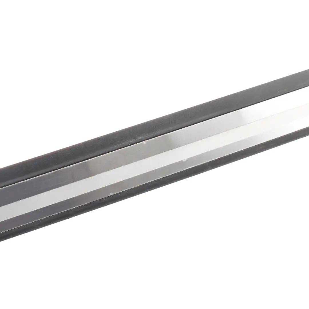 Embellecedor De Umbral Interior Delantero Izquierdo Para para Audi A4 B8 con número de pieza 8K0853373 Audi A4 B8 Embellecedor De Umbral Interior Delantero Izquierdo Para - SKU 8K0853373 - Número de pieza 8K0853373