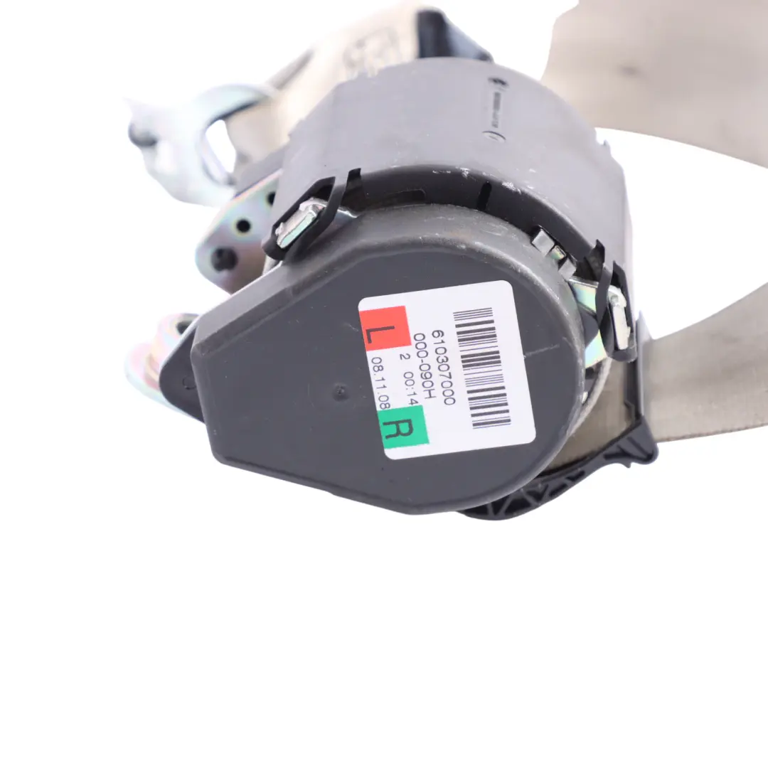 Bench Seat Belt Centre Seatbelt Left Right N/O/S to Audi A4 B8 Rear with Part number 8K0857805K Audi A4 B8 Rear Bench Seat Belt Centre Seatbelt Left Right N/O/S - SKU 8K0857805K-1 - Part number 8K0857805K