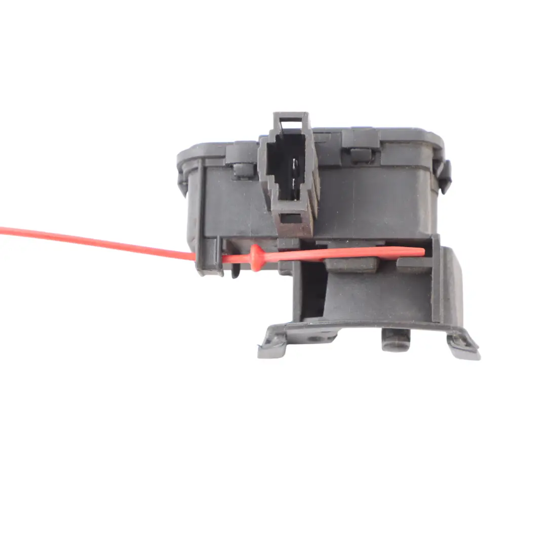 Audi A5 8T Couvercle réservoir carburant Mécanisme verrouillage - SKU 8K0862153H - Numéro de pièce 8K0862153H